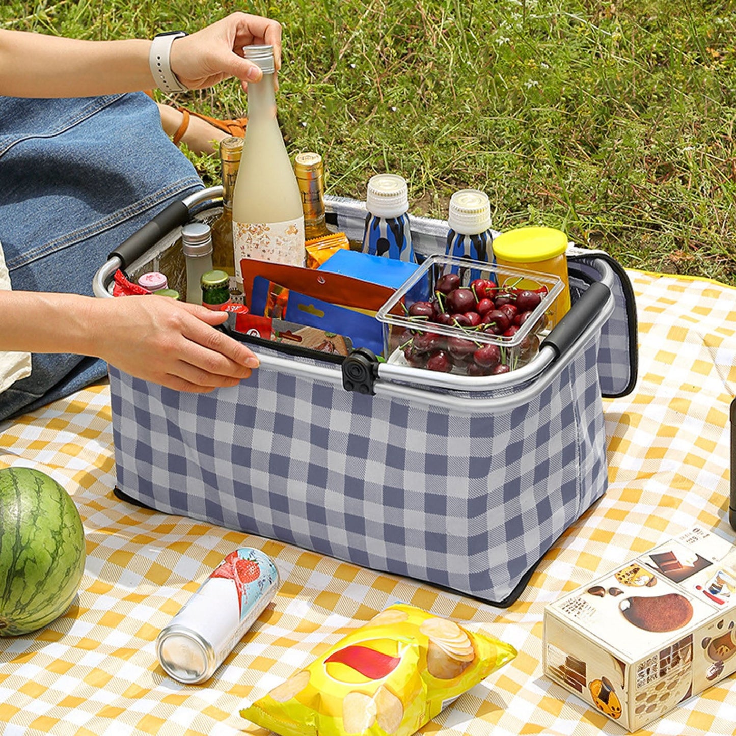 Kdkad Picnic Basket, Collapsible Shopping Basket with Lid Large Market Basket with Handles Reusable Folding Grocery Basket Insulated Cooler Bag for Picnic Travel 47x27x22cm/18.5x10.62x8.66in Black